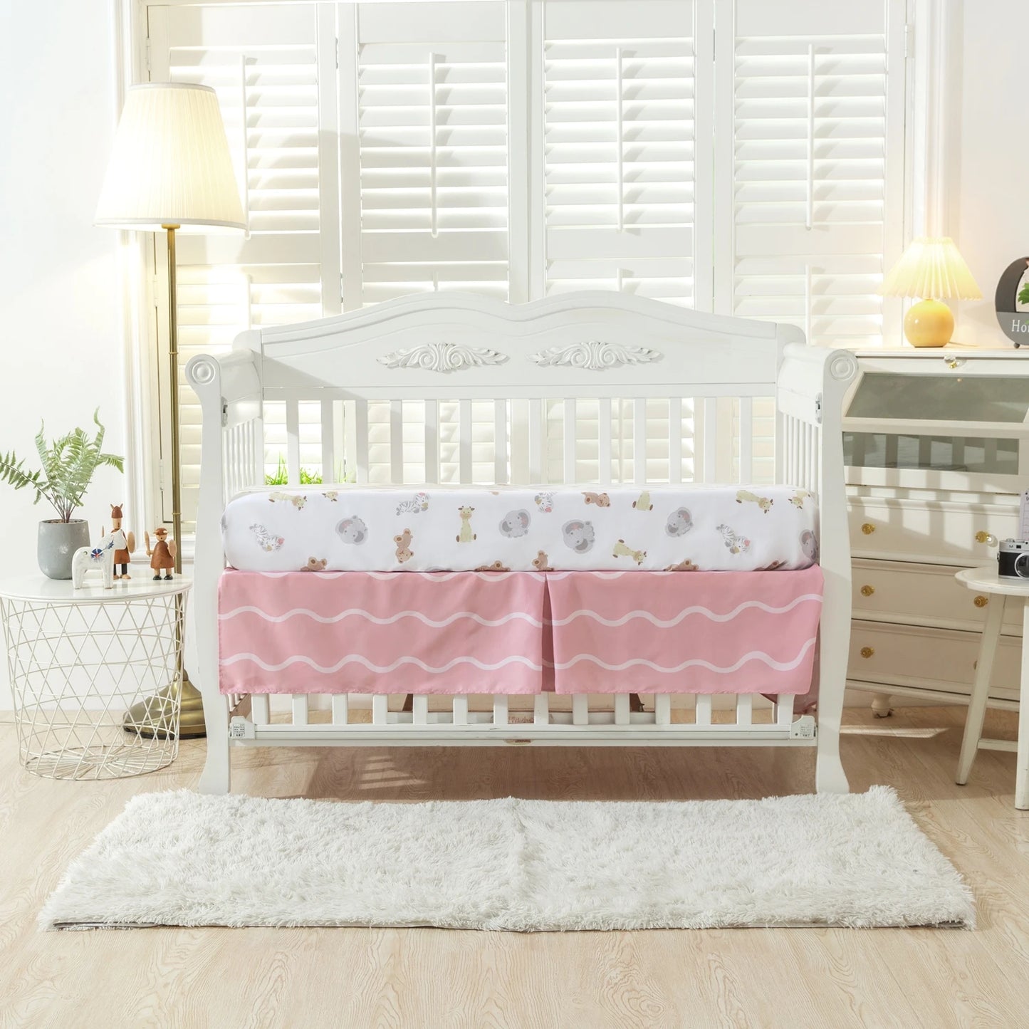 3Piece Infant Cartoon Crib Bedding Set Crib Set for Girls Microfiber kit berço para bebê(Baby Comforter Fitted Sheet Crib Skirt)