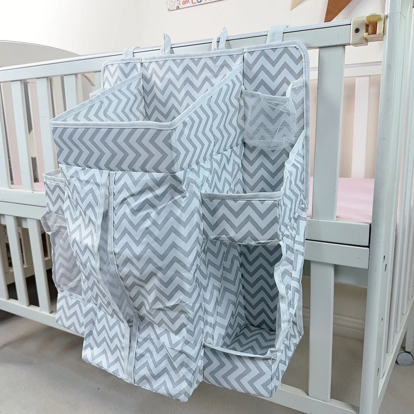 Diaper Caddy Hanging Diaper Organizer Hanging Nursery Decor Baby Shower Gifts Bedside Storage Bag Hang on Crib Changing Table